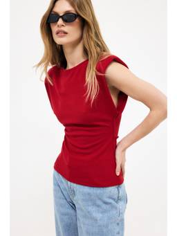 NA-KD - Shoulder Focus Top-Red