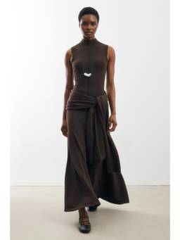 NA-KD - Knitted Sleeveless Seam Detail Maxi Dress-Brown