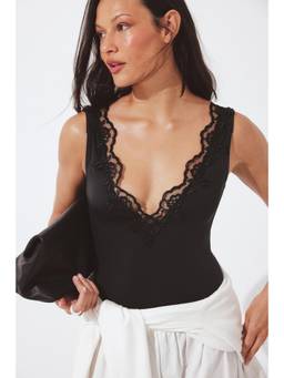 NA-KD - Lace Insert Bodysuit-Black