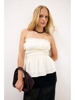 NA-KD - Plisse Smock Bandeau Top-Cream