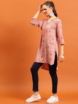 Shree - Women Rayon Pink Floral Printed Kurti