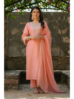 EverBloom - Amara Peach Zari Embroidered Chanderi Kurta with Pants & Dupatta (Set of 3)