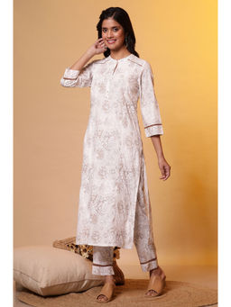 Aurelia - Women Brown Floral Print Rayon Co-Ord (Set of 2)