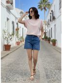 Pink color option, Currently selected