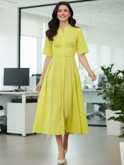 Uptownie - Mandarin Neck Solid Midi Green Dress