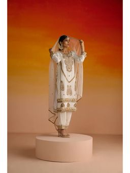 OHH CROW - Ivory Crepe Hand Embroidered Kurta and Pant with Dupatta