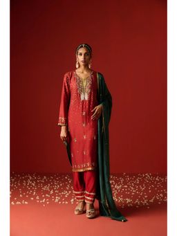 OHH CROW - Maroon Chanderi Silk Hand Embroidered and Printed Kurta & Pant with Duppata