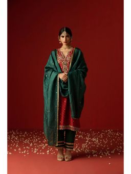 OHH CROW - Maroon Chanderi Silk Hand Embroidered and Printed Kurta & Pant with Duppata