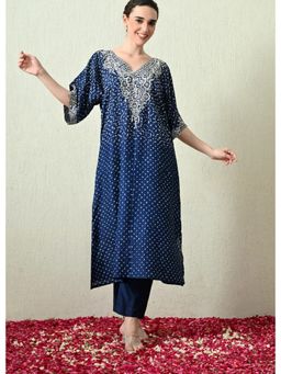 OHH CROW - Blue V-Neck Embroidered Kaftan and Pant