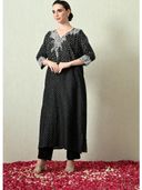 Black color option