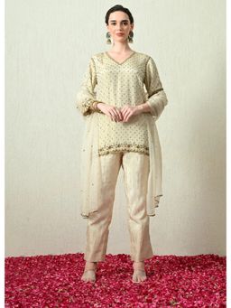 OHH CROW - Butter Ivory V-Neck Embroidered Kurta and Pant with Dupatta