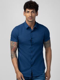 Spykar - Men Indigo Blue Cotton Regular Slim Fit Plain Shirt