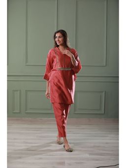 EESHA GUPTA - Cream And Pink Tissue Kurta Set