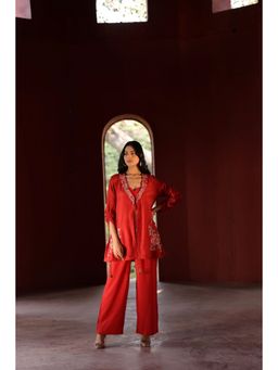 Kahani Lush - Floral Embroidered Co-Ord Set