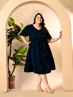 Desi Noor - Plus Size Navy Blue Crushed Velvet Dress