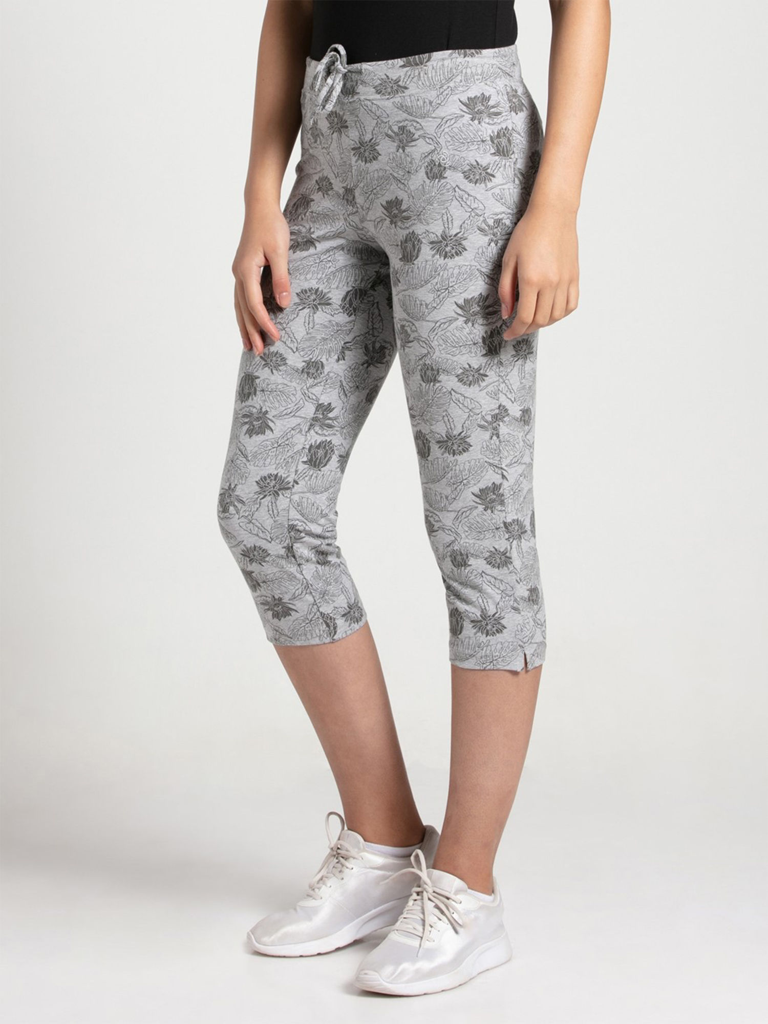 Jockey Light Grey Melange Printed Capri 