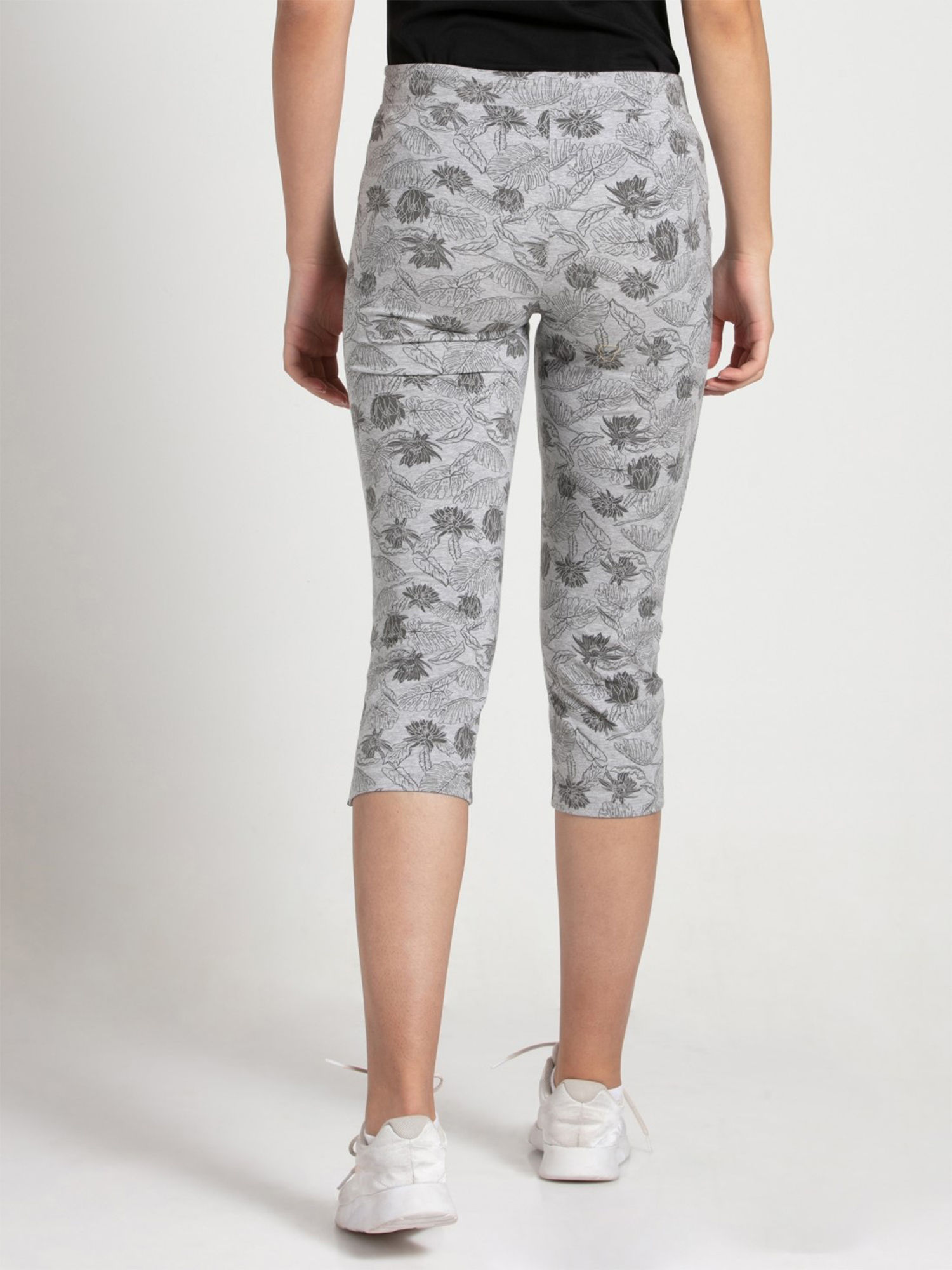 Jockey Light Grey Melange Printed Capri 