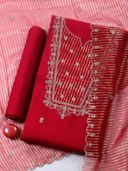 Red color option, Sold out, Currently selected