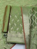 Green color option, Sold out, Currently selected