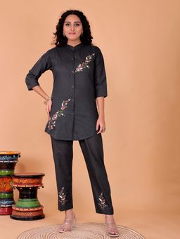 SURILI - Women's Grey Cotton Embroidery Co-Ord Set