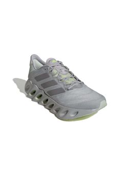 adidas - Men SWITCH FWD 2 Casual Runner Sneakers