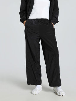 Puma - Unisex Mostroverse Ripstop Oversized Trackpant