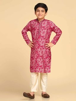 KISAH - Pink Paisley Printed Kurta and Pyjama (Set of 2)