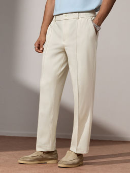The Souled Store - Off White Men Straight Fit Solid Trousers