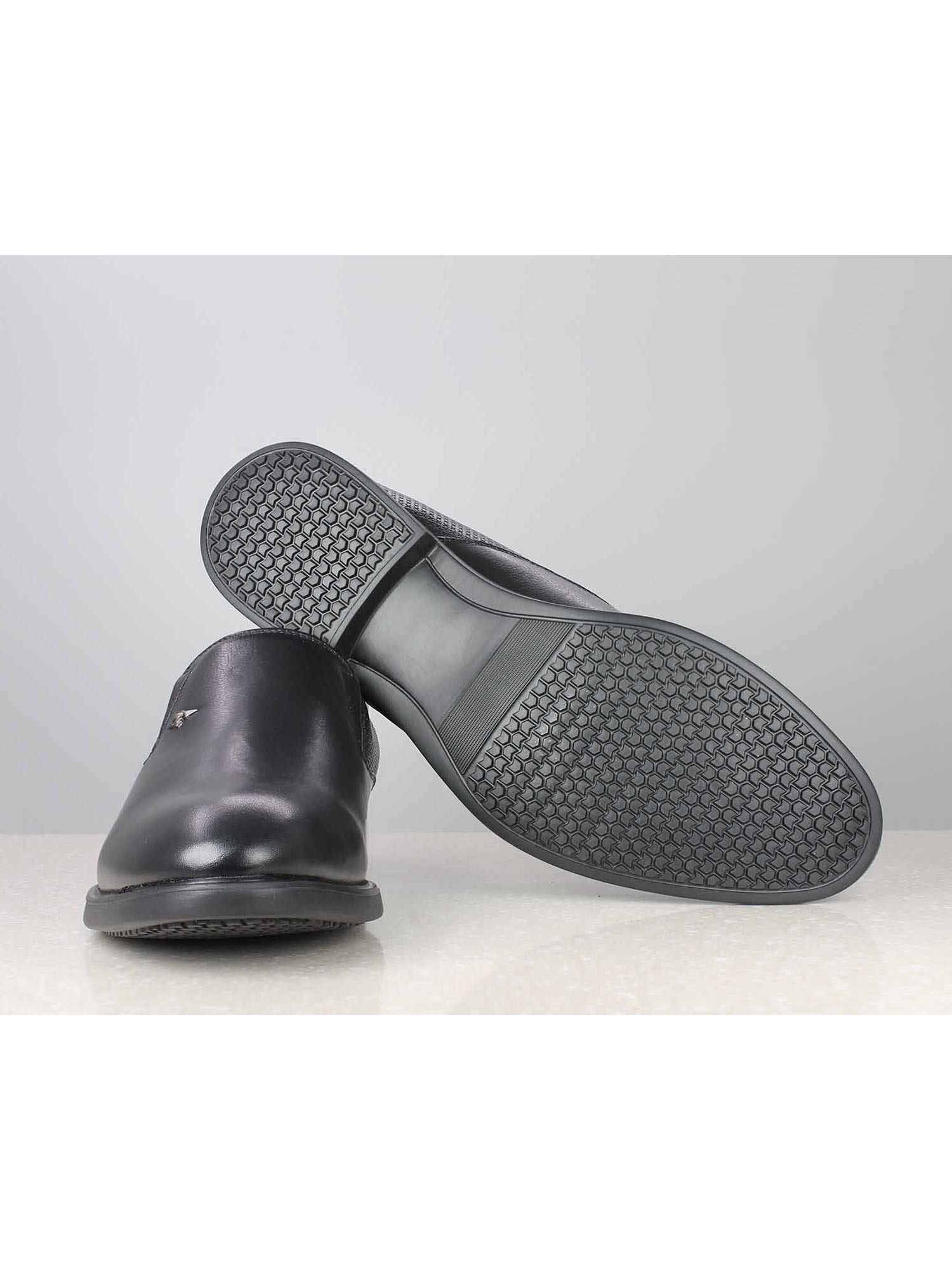 black smart casual trainers