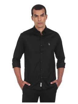 U.S. POLO ASSN. - Men Black Barrel Cuff Solid Casual Shirt