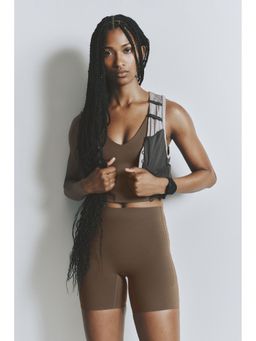 H&M - Women Beige Sports Biker Shorts With Sculptmove
