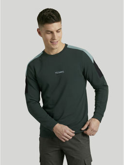 Technosport - Men Colorblock Slim Fit Round Neck T-shirt with MATPIQ