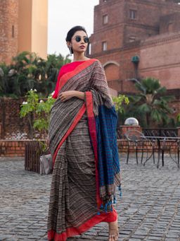 Beatitude - Grey Semi Ghicha Cotton Saree With Unstitched Blouse