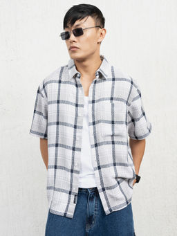 Hubberholme - Men Standard Spread Collar Checked Cotton Oversized Casual Shirt