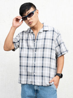 Hubberholme - Men Standard Spread Collar Checked Cotton Oversized Casual Shirt