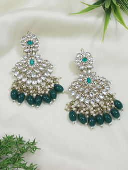 I Jewels - Gold Plated Traditional Kundan Pearl Chandbali Earrings -E3160G