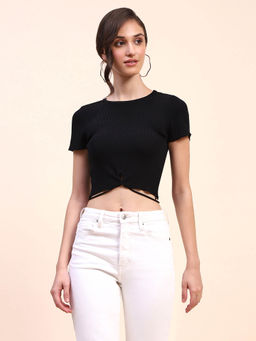 CAMLA - Women Black Solid Half Sleeves Slim Fit Crop Top