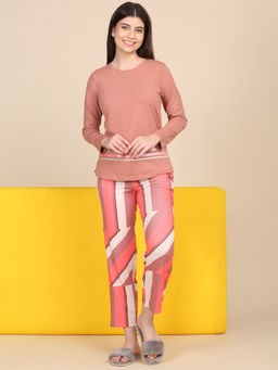 Sweet Dreams - Women Peach Printed T-shirt and Pyjama