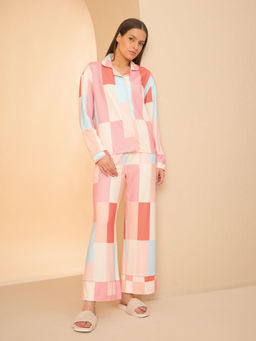 Sweet Dreams - Women Peach Geometric Print Shirt and Pyjama