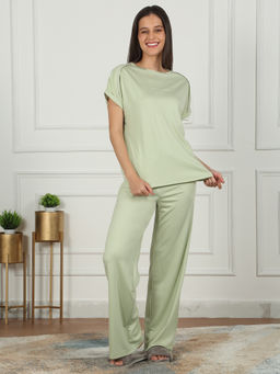 Sweet Dreams - Women Green Solid T-shirt and Pyjama