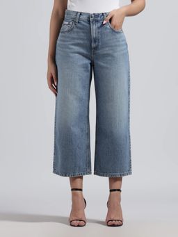 Calvin Klein - Mid-Wash Relaxed Fit High Rise Jeans