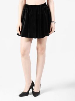 SHOWOFFFF - Women Black Solid Mini Skirt