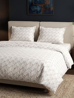 Haus & Kinder - Premium Cotton 300 Tc Flat Bedsheet with 2 Pillow Covers-Velvet Canopy-Brown