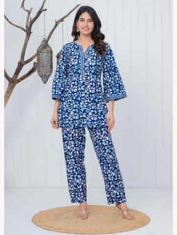 Anurang - Women Floral Printed Pure Cotton Blue Co-Ord Set