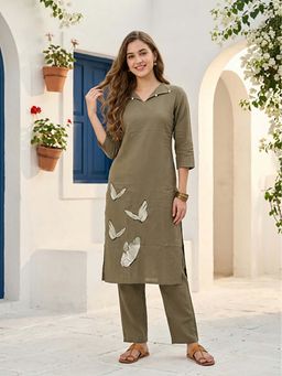 FASHOR - Embroidered Straight Kurta with Pant
