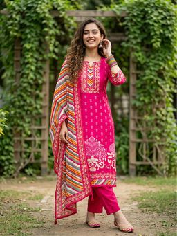 FASHOR - Ethnic Floral Printed Straight Kurta With Pant & Dupatta