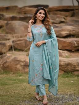 FASHOR - Sequin Embroidered Straight Chanderi Kurta With Pant & Dupatta