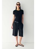Black color option, Currently selected