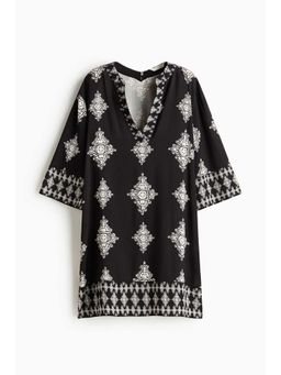 H&M - Women Black Viscose Tunic Dress