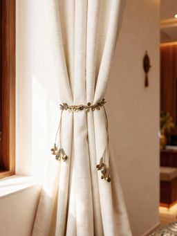 Life n Colors - Regal Gilt Handcrafted Sequin Chain Curtain Tie Back